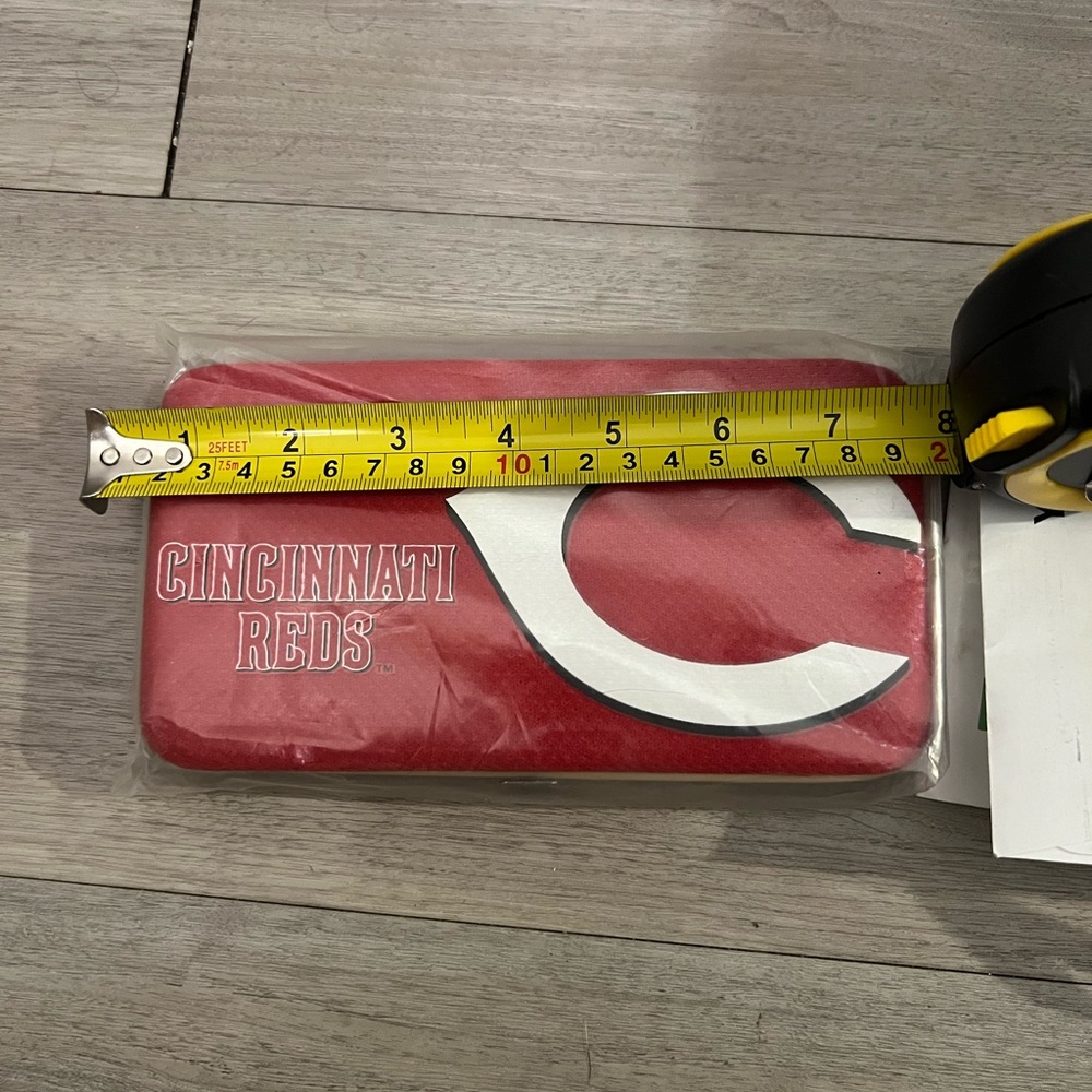 Cincinnati Reds MLB Wallet New - Picture 4 of 6